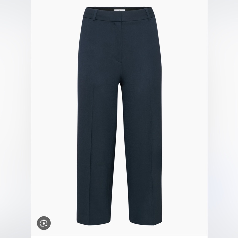 Aritzia Babaton Agency Pant Cropped - size 2 - Dark Night Navy